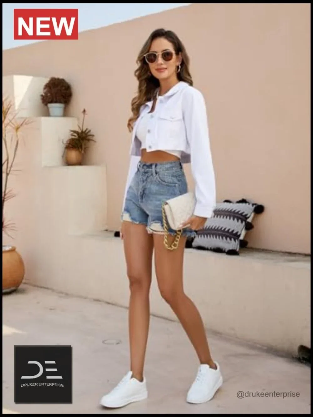 Cropped Denim Jean Jacket Button Up Ripped Frayed Washed